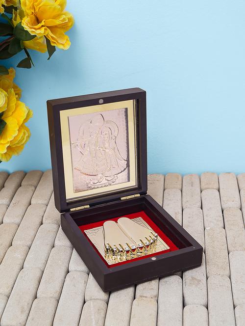 24 ct gold foil radha krishna pooja box - 17398288 - Very Small Image - 1