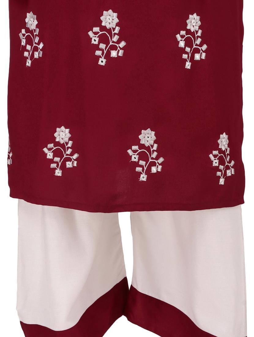 embroidered kurta palazzo set - 17401500 - Zoom Image - 3