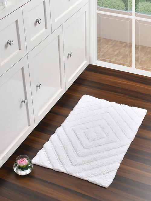 sheen decor diamond bathmat collection, 50x80 cms, white - 17409936 - Very Small Image - 1