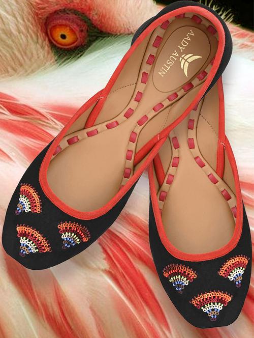 black slip on jutis - 17427945 - Very Small Image - 1