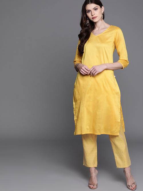 yellow silk kurta pant  set - 17435451 - Very Small Image - 1