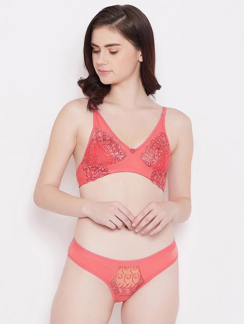 red cotton bras and panty set - 17454074 - Very Small Image - 1
