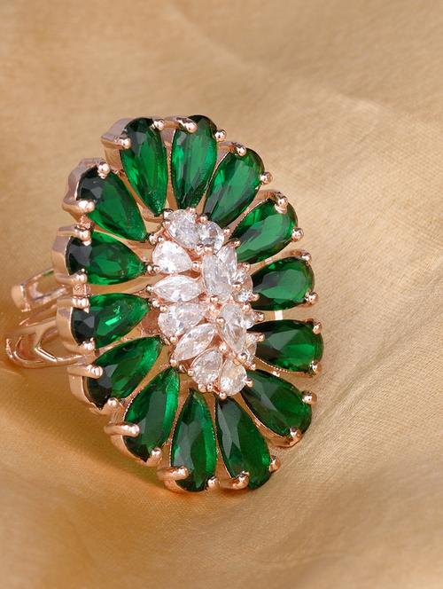 green brass finger  ring - 17456276 - Very Small Image - 1