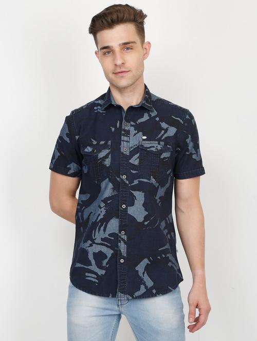 navy blue camouflage print denim casual shirt - 17460472 - Very Small Image - 1