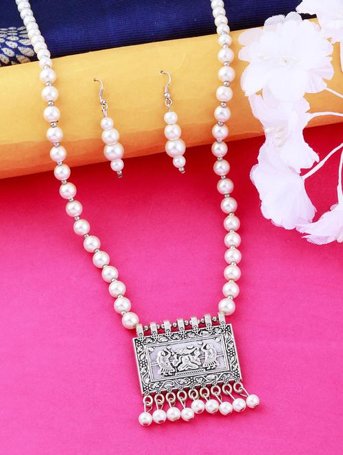 silver plated pearl necklace - 17466219 - Very Small Image - 1