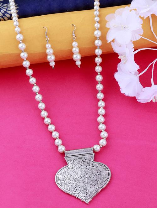 silver plated pearl necklace - 17466224 - Very Small Image - 1