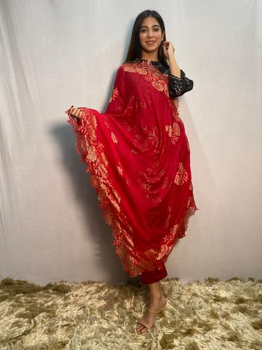net lace work shawl  - 17468431 - Very Small Image - 1