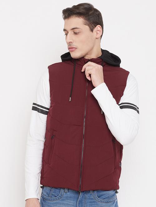 men maroon solid hooded quilted jacket - 17471870 - Very Small Image - 1