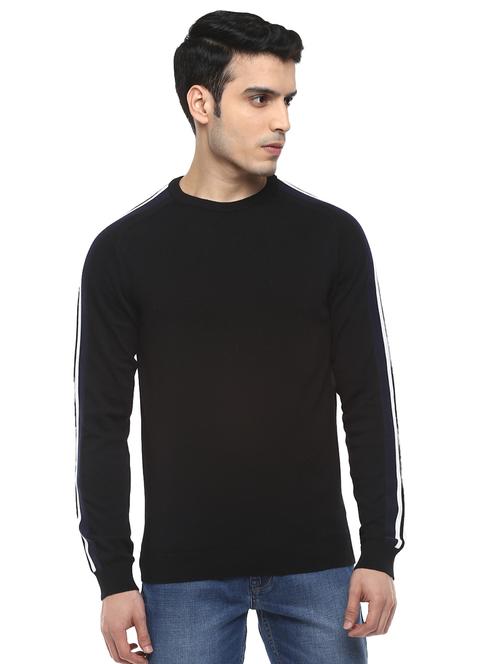 black taped pullover - 17474989 - Very Small Image - 1