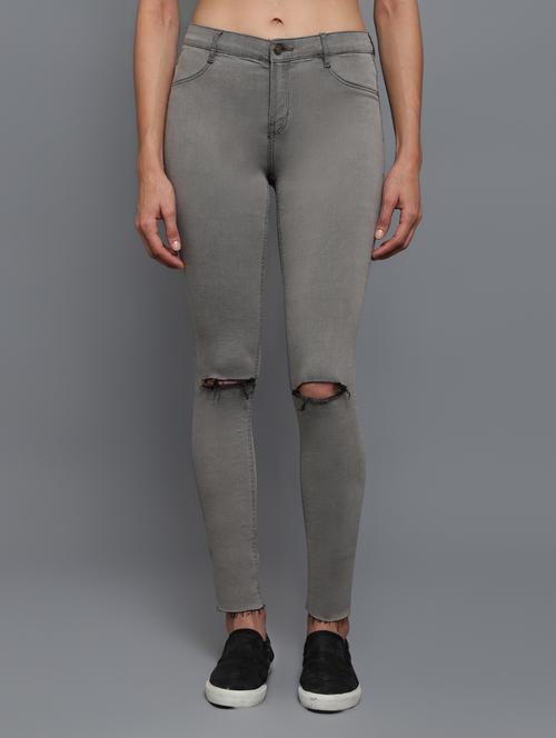 high rise knee slit jeans  - 17477121 - Very Small Image - 1