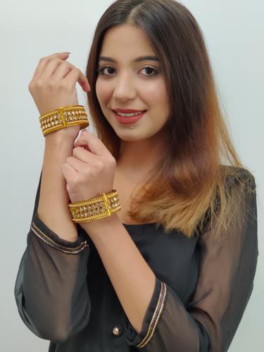 mehndi polish polki detailed bangles  - 17484035 - Very Small Image - 1