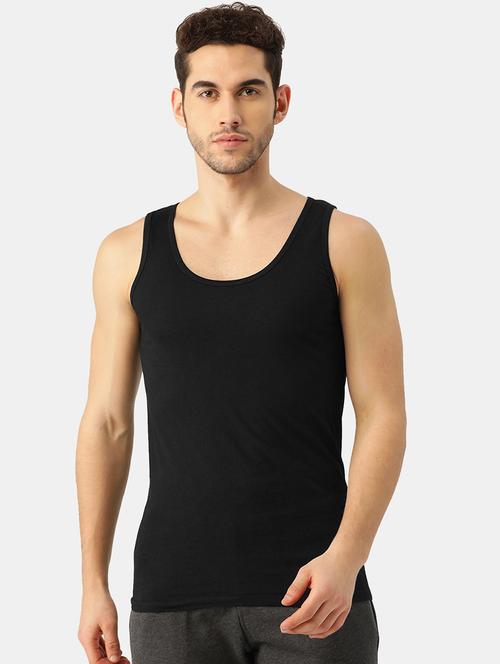 black solid vest - 17525386 - Very Small Image - 1