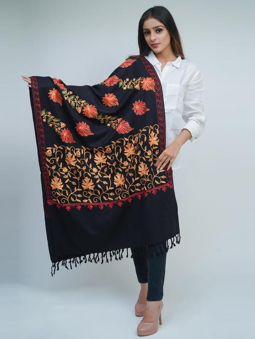 women's embroidered shawl - 17551680 - Very Small Image - 1