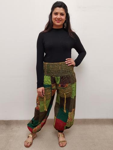 monochrome women harem pants  - 17557067 - Very Small Image - 1