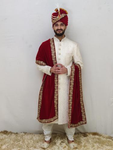 maroon pagdi dushala set  - 17562636 - Very Small Image - 1