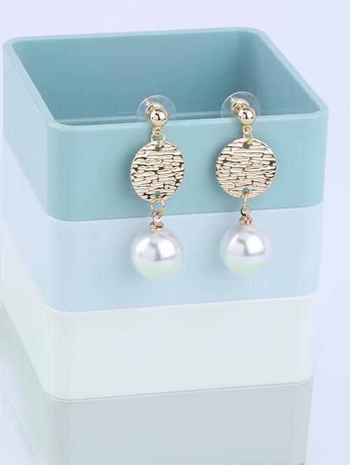 gold metal drop earring - 17563857 - Very Small Image - 1