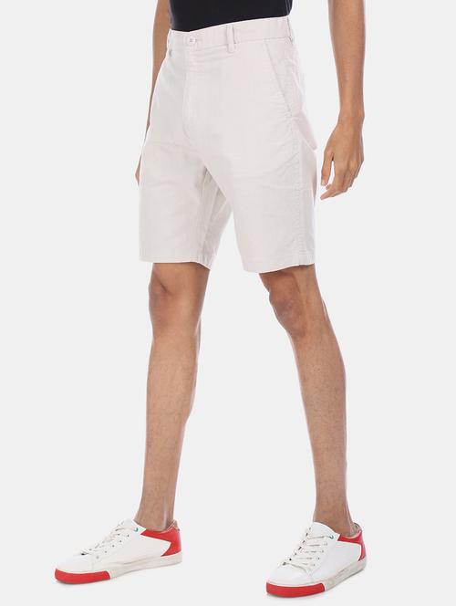 white solid bermuda short - 17574998 - Very Small Image - 1