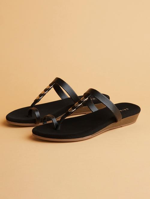 black faux leather slip on kolhapuris - 17591918 - Very Small Image - 1