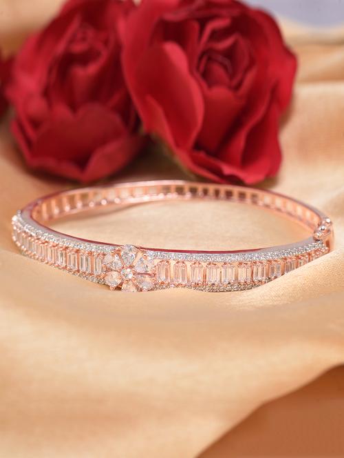 white brass bangle  bracelet - 17602159 - Very Small Image - 1