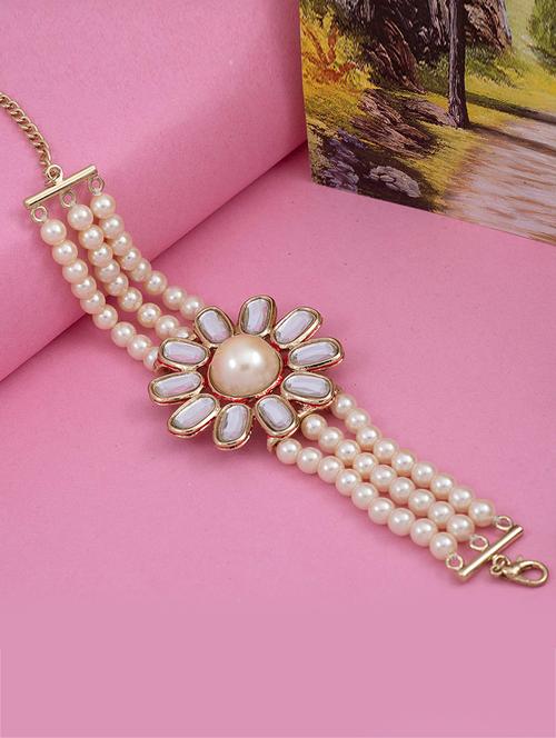 gold metal bangle  bracelet - 17633489 - Very Small Image - 1