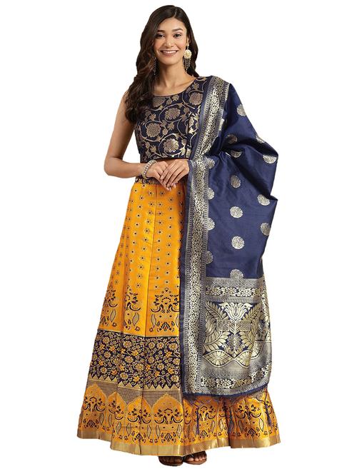 yellow silk flared lehenga - 17649986 - Very Small Image - 1