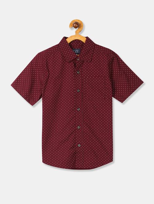 red polka dot  shirt - 17681963 - Very Small Image - 1