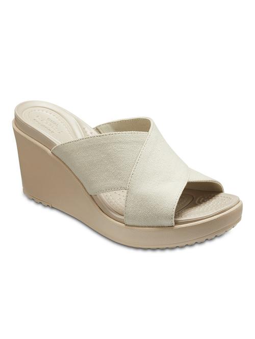 crocs leigh brown women's wedge - 17726831 - Very Small Image - 1