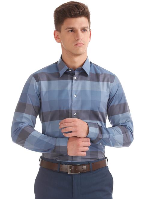 blue checkered formal shirt - 17727576 - Very Small Image - 1