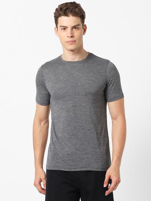 grey solid t-shirt - 17732423 - Very Small Image - 1