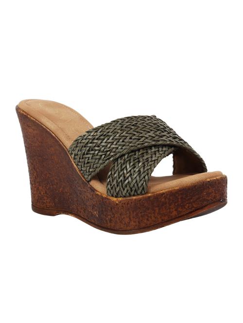 metal accent thongs - 17738803 - Very Small Image - 1