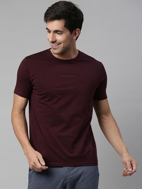 maroon solid t-shirt - 17753048 - Very Small Image - 1