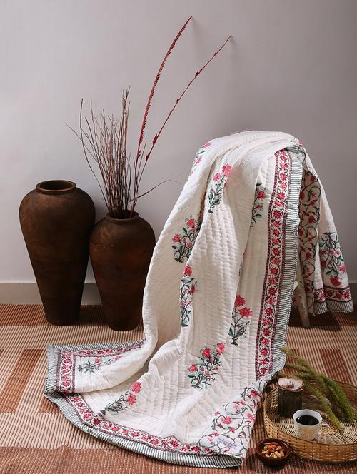 beautiful cypress bouquet with birds in pink hand block printed, hand crafted reversible single quilt in eco friendly cotton - 17758251 - Very Small Image - 1