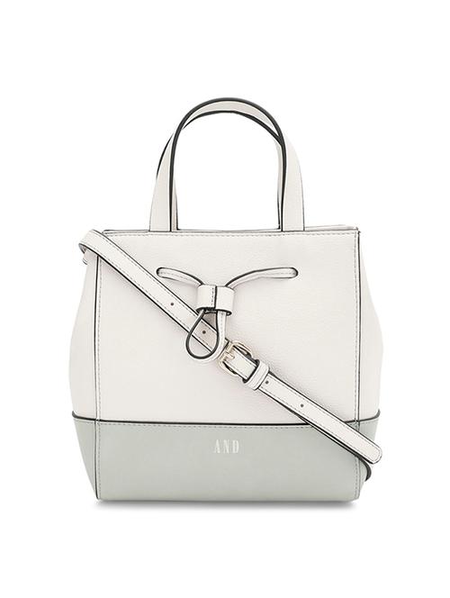 white leatherette (pu) handbag - 17765642 - Very Small Image - 1
