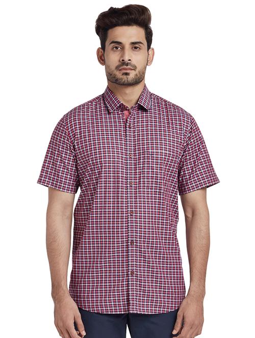 red checkered casual shirt - 17767216 - Very Small Image - 1