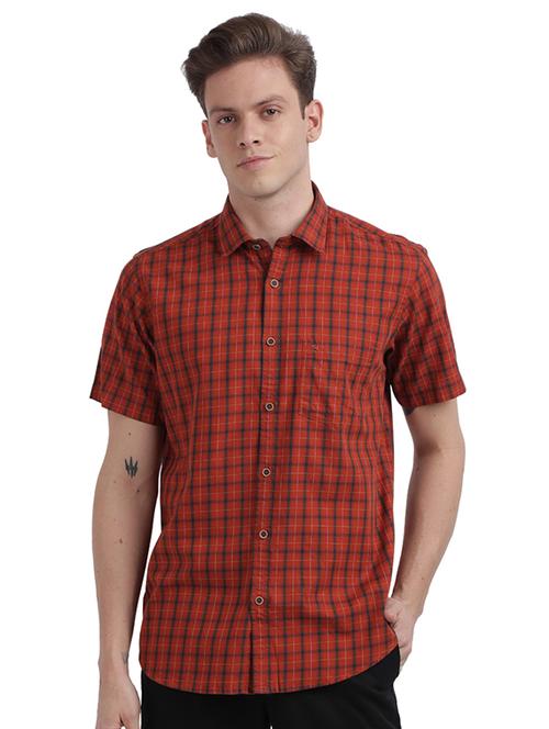 red checkered casual shirt - 17767287 - Very Small Image - 1