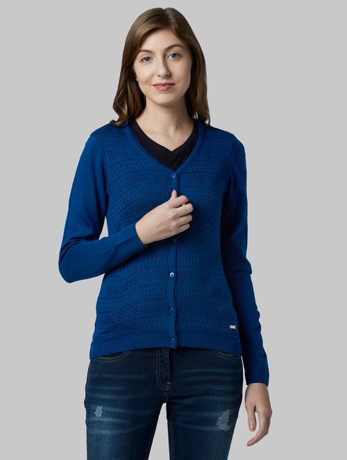 v-neck textured pullover - 17793263 - Very Small Image - 1