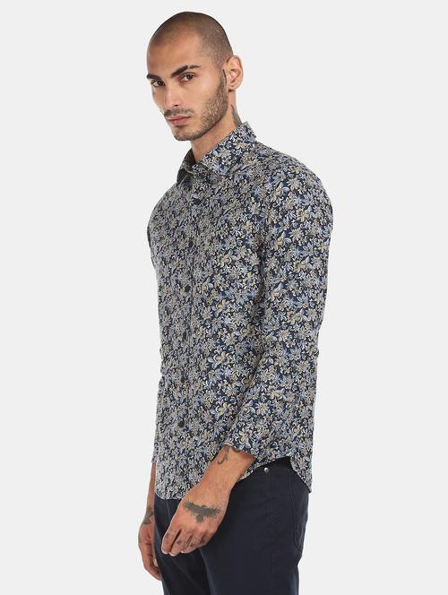blue floral casual shirt - 17797672 - Very Small Image - 1