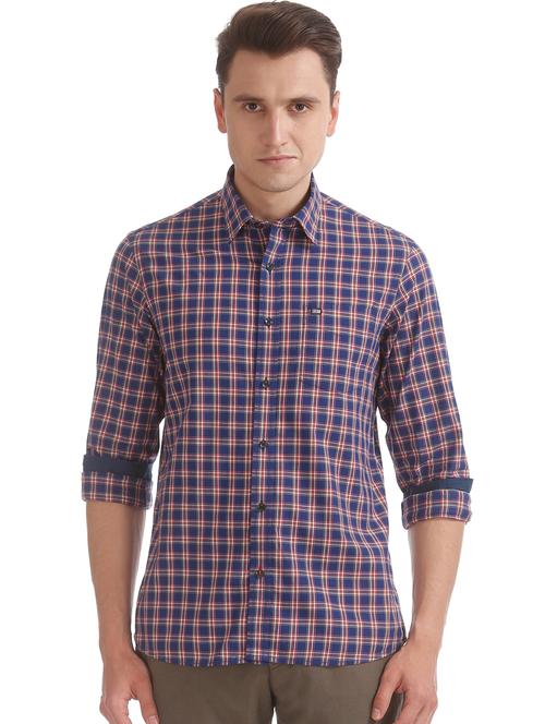blue checkered casual shirt - 17797872 - Very Small Image - 1