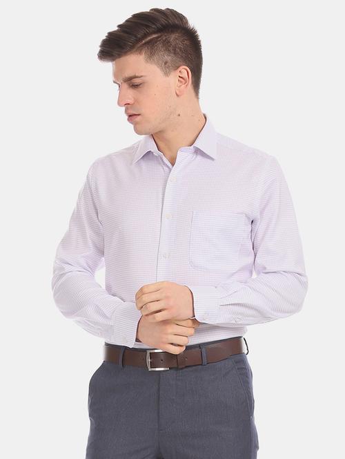 white checkered formal shirt - 17816297 - Very Small Image - 1