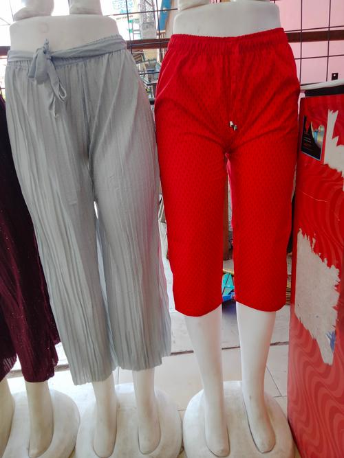multi colored velvet capris - 17824415 - Very Small Image - 1