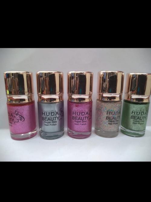 nail polish multi color per pc  - 17828801 - Very Small Image - 1