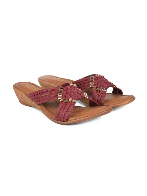 red slip on  wedge - 17831090 - Very Small Image - 1