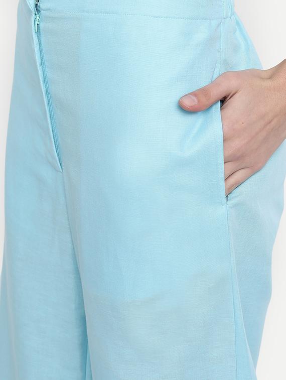 women solid mid rise wide leg trouser - 17832553 - Zoom Image - 4