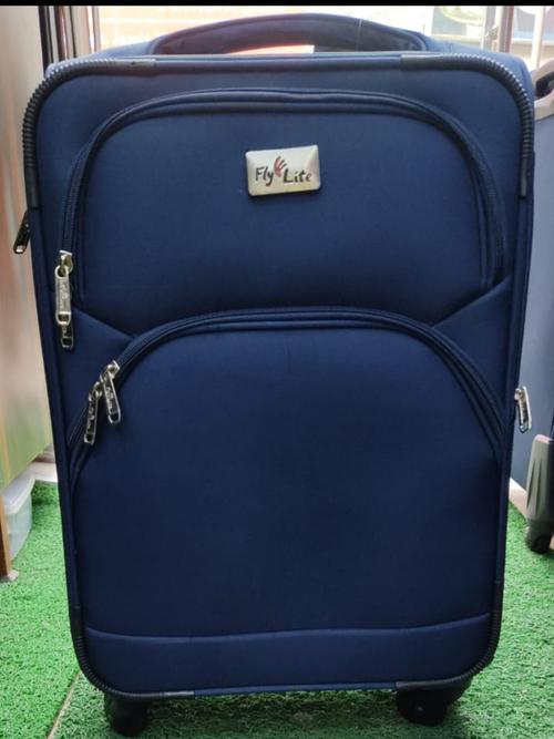 trolleybag large  - 17835369 - Very Small Image - 1