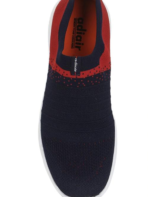 red sports shoes - 17835878 - Very Small Image - 1