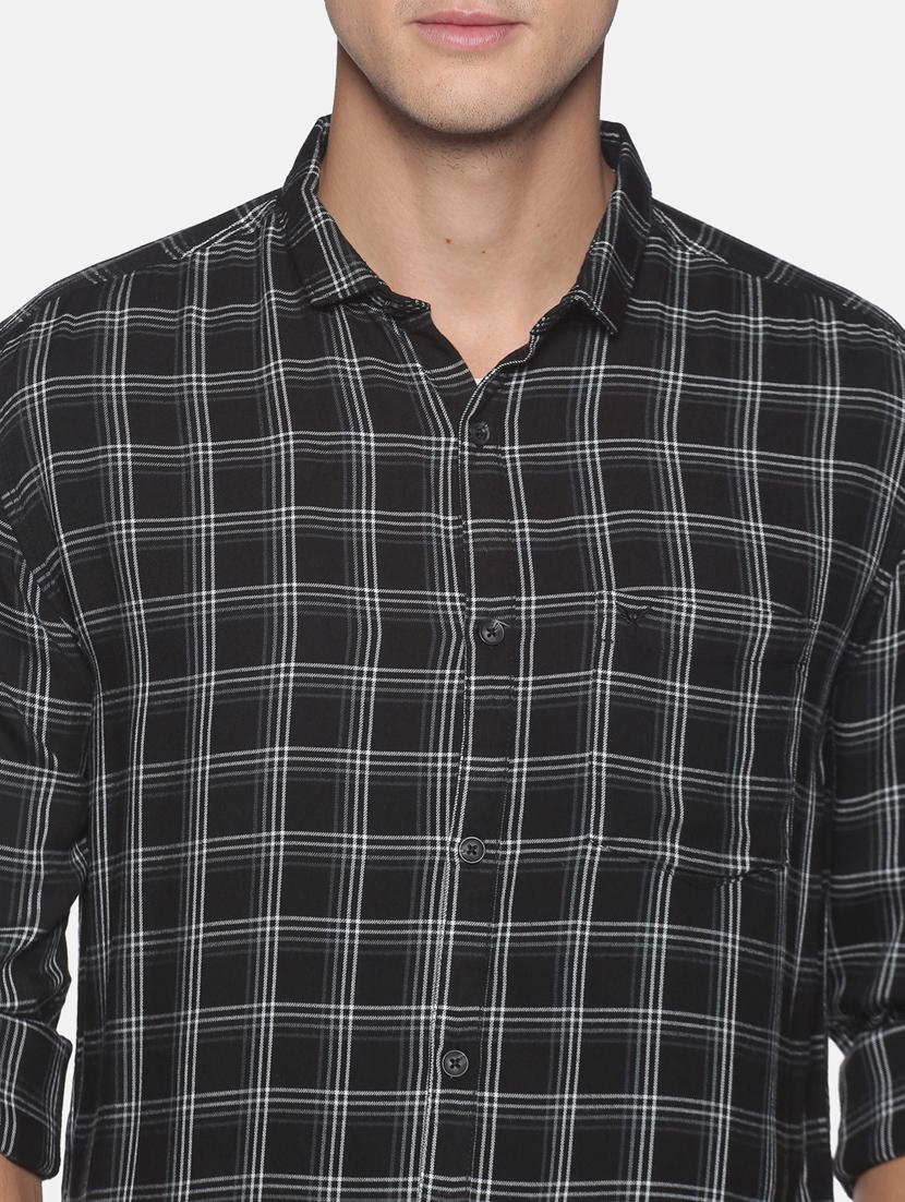 mens checks casual shirt - 17843229 - Standard Image - 4