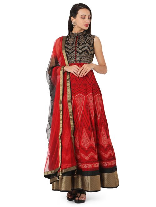 embroidered kurta churidaar set - 17844565 - Very Small Image - 1