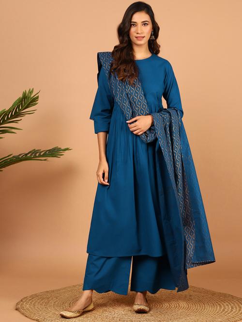 women three quarter sleeve kurta palazzo with dupatta set - 17846019 - Very Small Image - 1