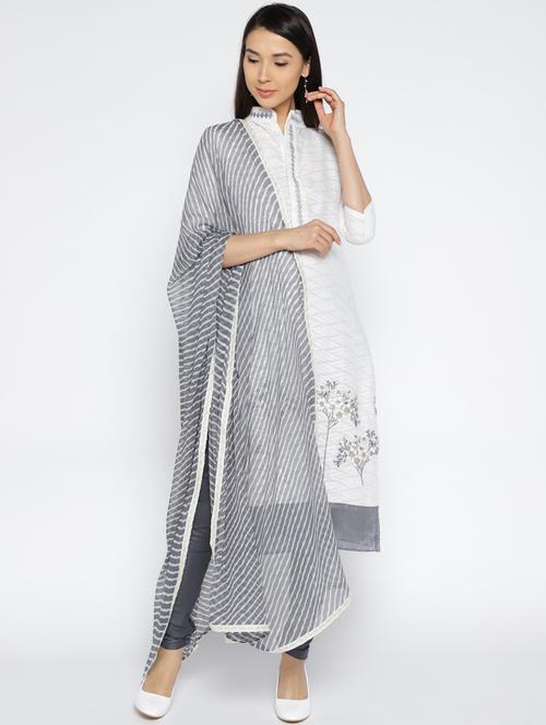 printed semi-stitched suit - 17856791 - Very Small Image - 1