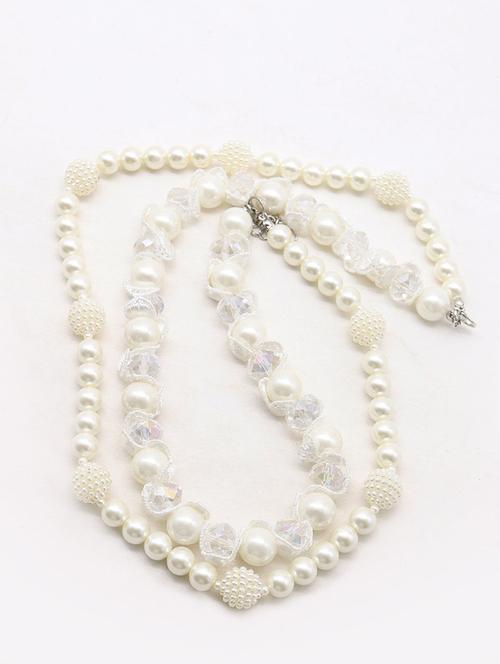 white pearl necklace - 17863396 - Very Small Image - 1
